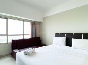 Simply Look Studio at Springlake Summarecon Bekasi Apartment By Travelio